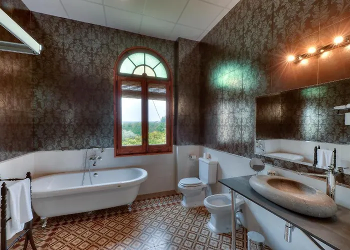 Casa Ceremines Hotel 3*