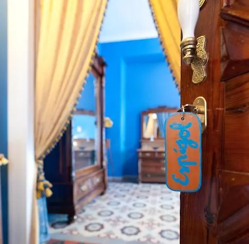 Casa Ceremines Hotel