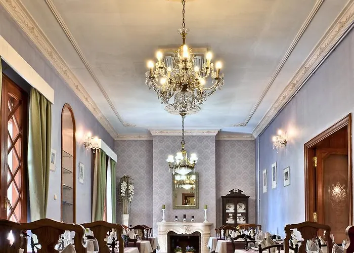 Hotel Casa Ceremines 3*