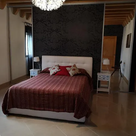 Casa Ceremines 3*