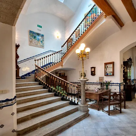 Casa Ceremines Hotel